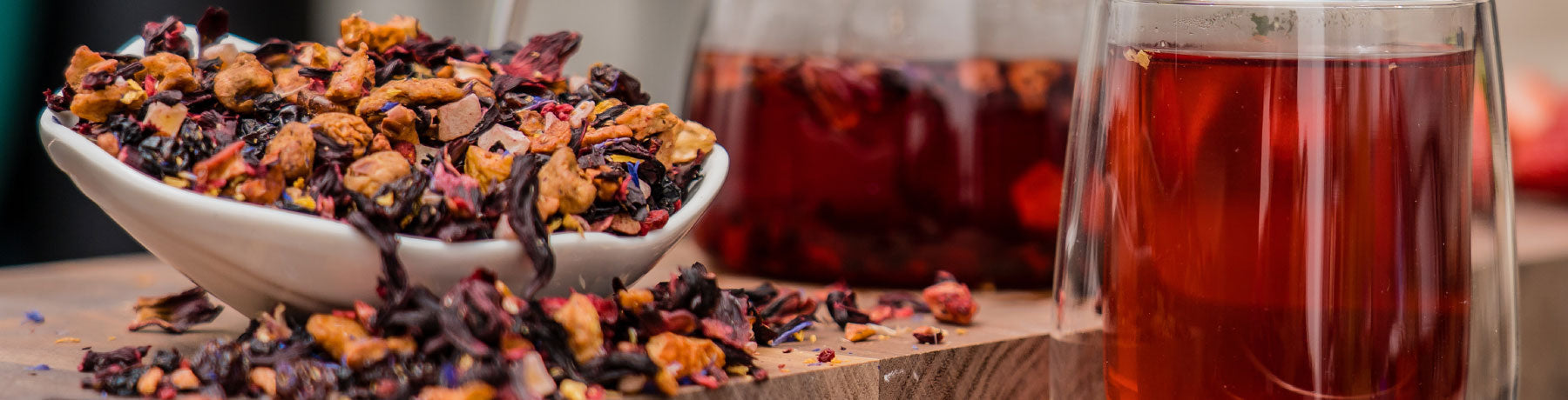 8 Great Health Benefits of Hibiscus Tea